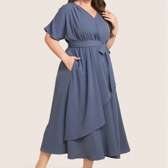 BloomChic Plain Dolman Sleeve Pocket Belted Surplice Neck Flutter Dress - Picture 4 of 5